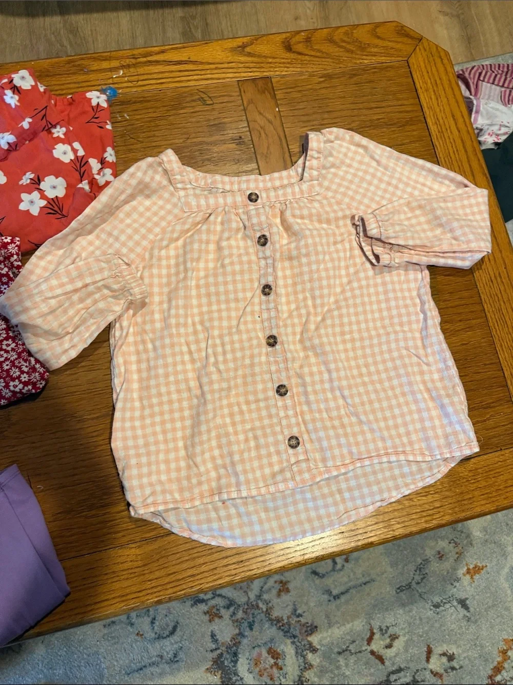 Girls Assorted Short Sleeve Tops Red, Lavender, Purple, Peach. Multiple brands.